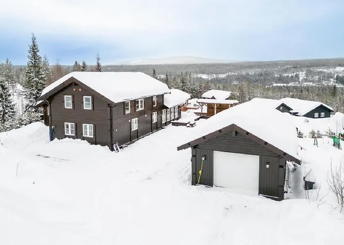 A Wonderful Estate Of Two For Seasons! *