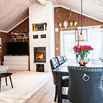 A Wonderful Estate Of Two For Seasons!